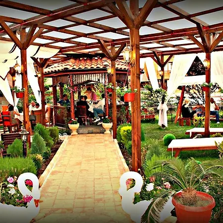 Elegant Lux 4* Bansko