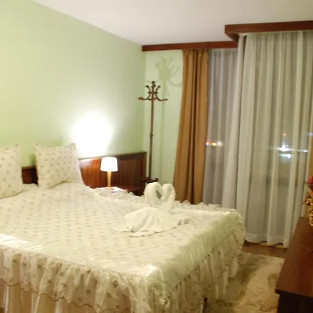 Elegant Lux Hotel Bansko