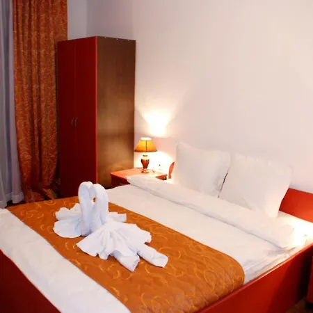 Elegant Lux Hotel