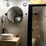 Ξενοδοχείο Elegant Lux