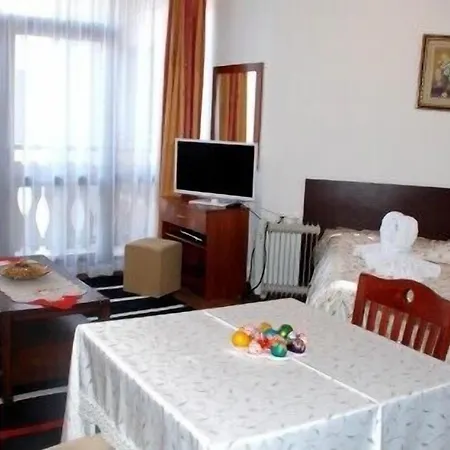 елегант лукс