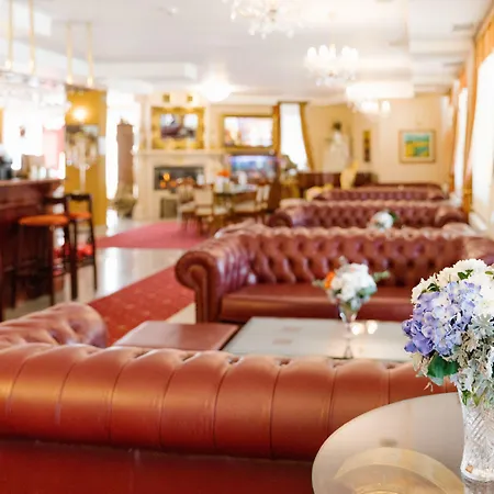 Elegant Lux ホテル バンスコ