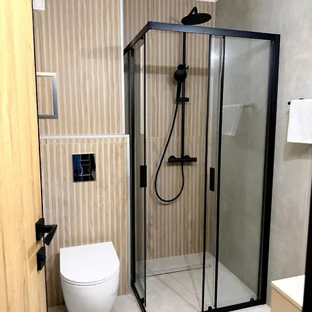 Elegant Lux فندق بانسكو