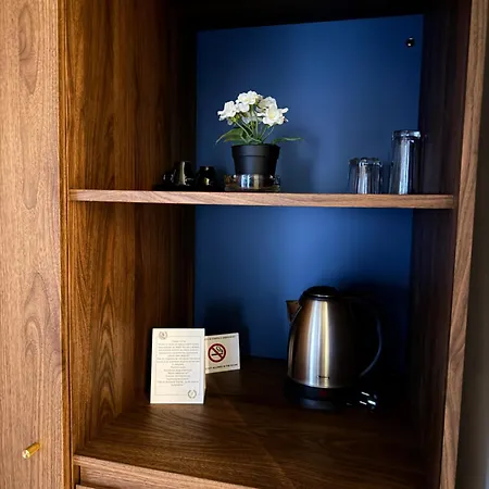 ホテル Elegant Lux バンスコ