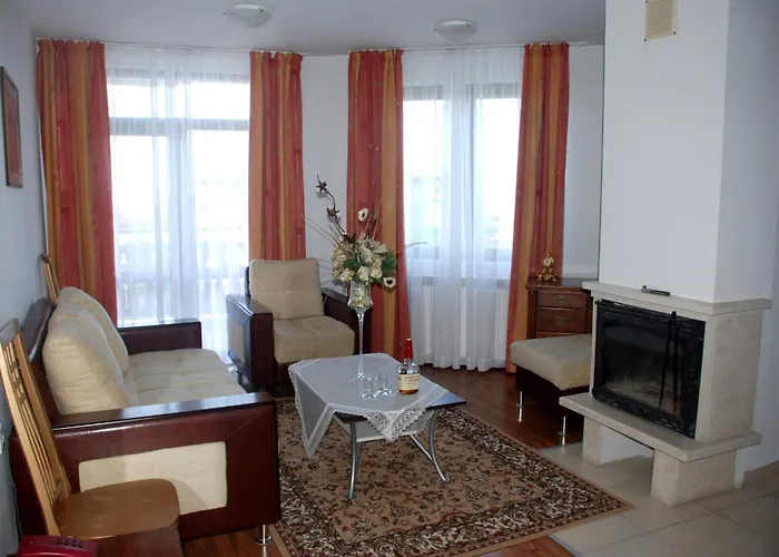 Elegant Lux 4* Bansko